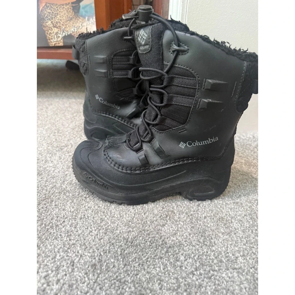 Columbia Bugaboot Black Waterproof Winter Boots 400g Insulation Kids Size 2